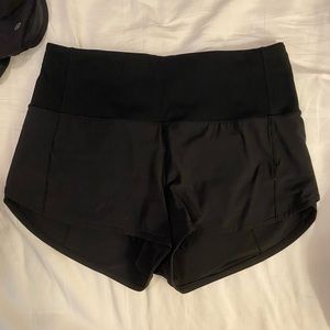 lulu speed up high rise 2.5 inch! size 4!